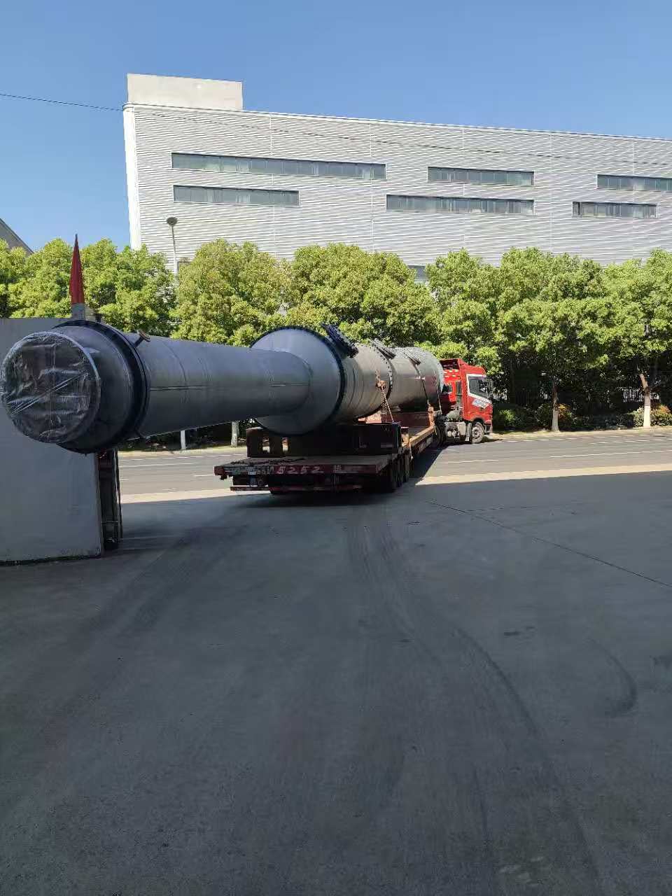 Rotating Disc Extraction Tower